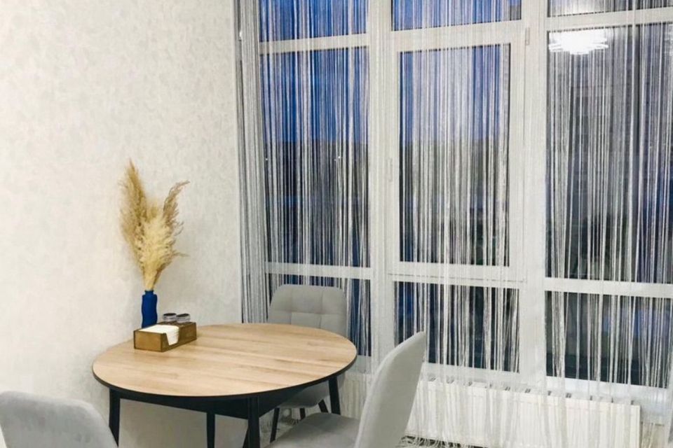 Сдаётся 1-комнатная квартира, 50 м²