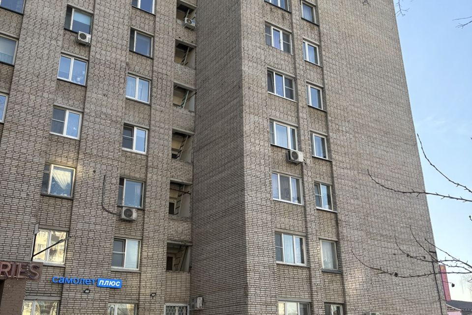 Продаётся комната в 5-комн. квартире, 13.2 м²