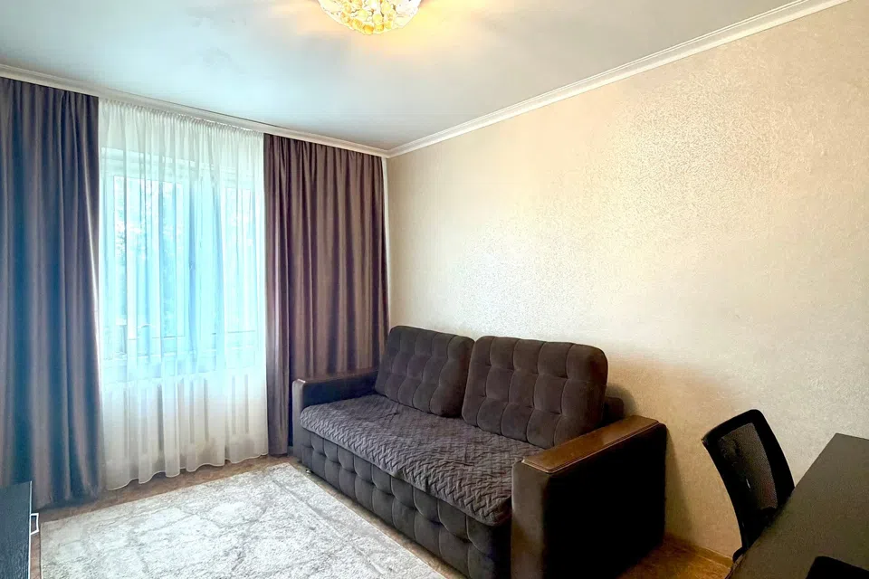 Продаётся 2-комнатная квартира, 48.2 м²