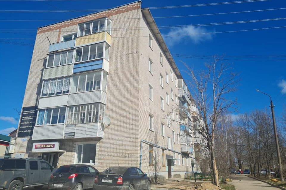 Продаётся 3-комнатная квартира, 61.9 м²