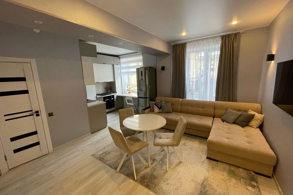 Продаётся 3-комнатная квартира, 75.9 м²