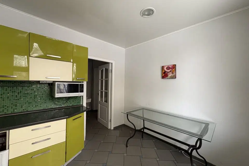 Продаётся 2-комнатная квартира, 61.4 м²