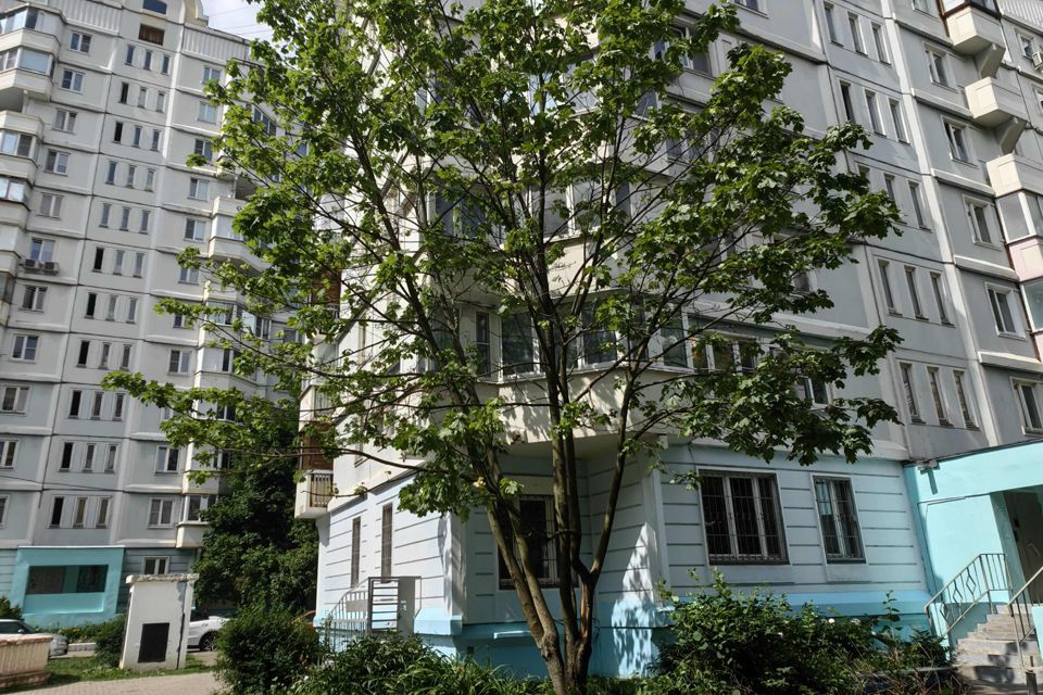 Продаётся 2-комнатная квартира, 55.7 м²