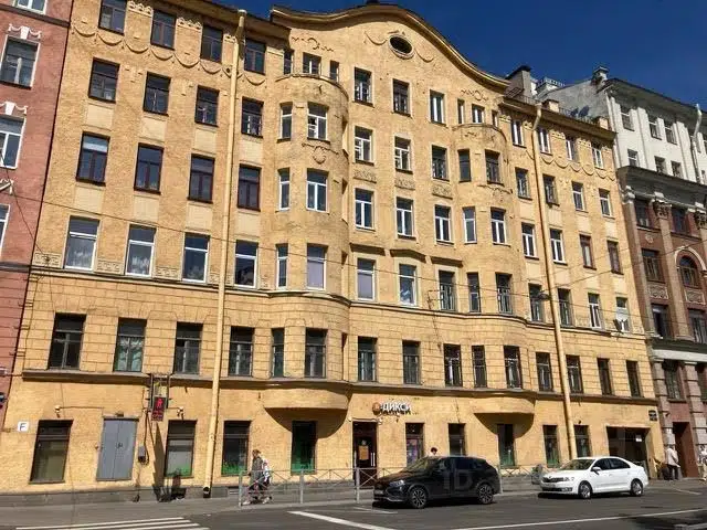 Продаётся 2-комнатная квартира, 67.1 м²