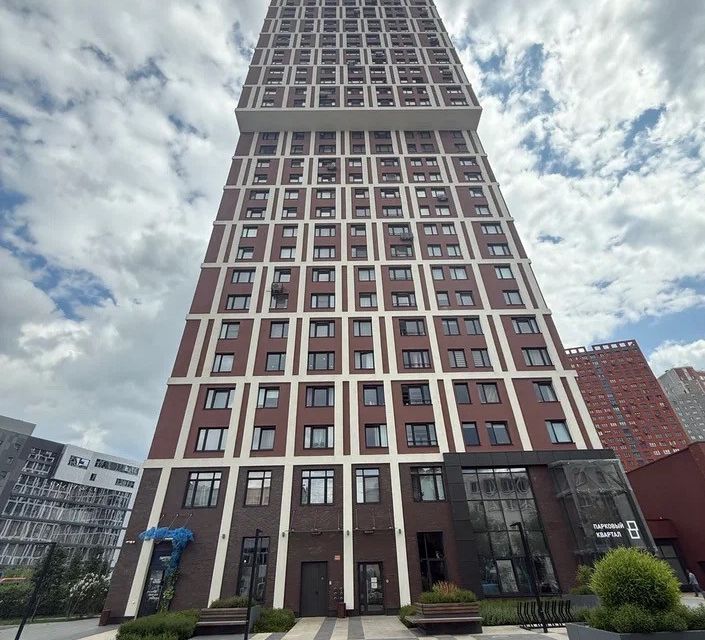 Продаётся 1-комнатная квартира, 51 м²