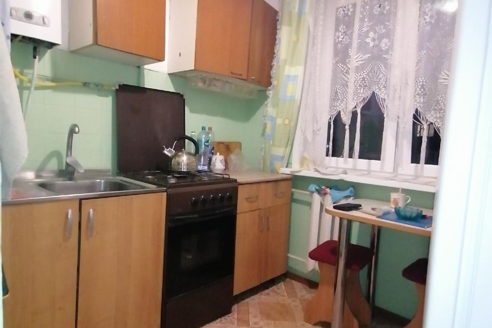 Продаётся 1-комнатная квартира, 32 м²