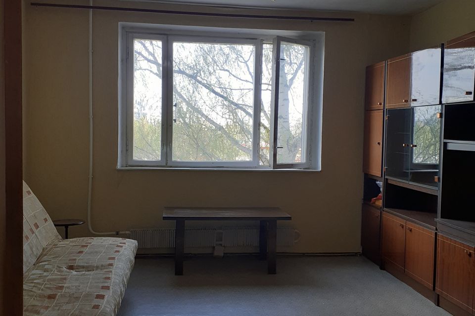 Продаётся 3-комнатная квартира, 61.9 м²
