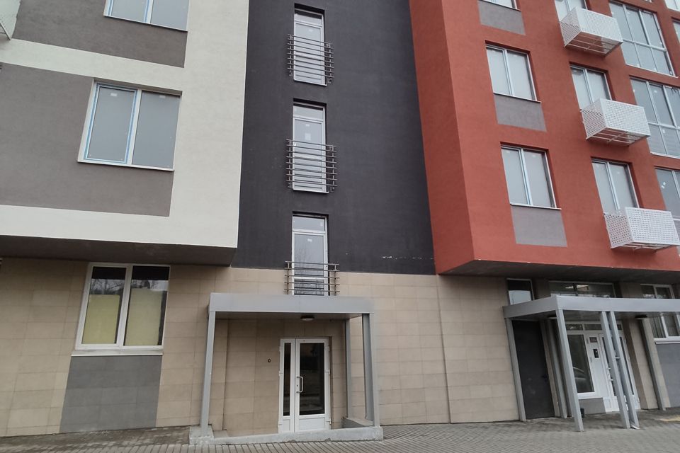 Продаётся 4 комнаты в 1-комн. квартире, 22 м²