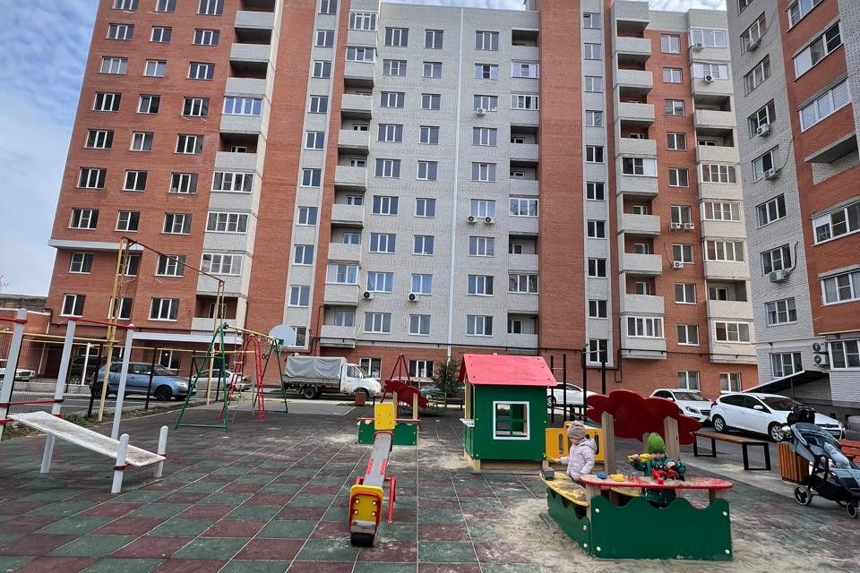 Продаётся 1-комнатная квартира, 44.5 м²