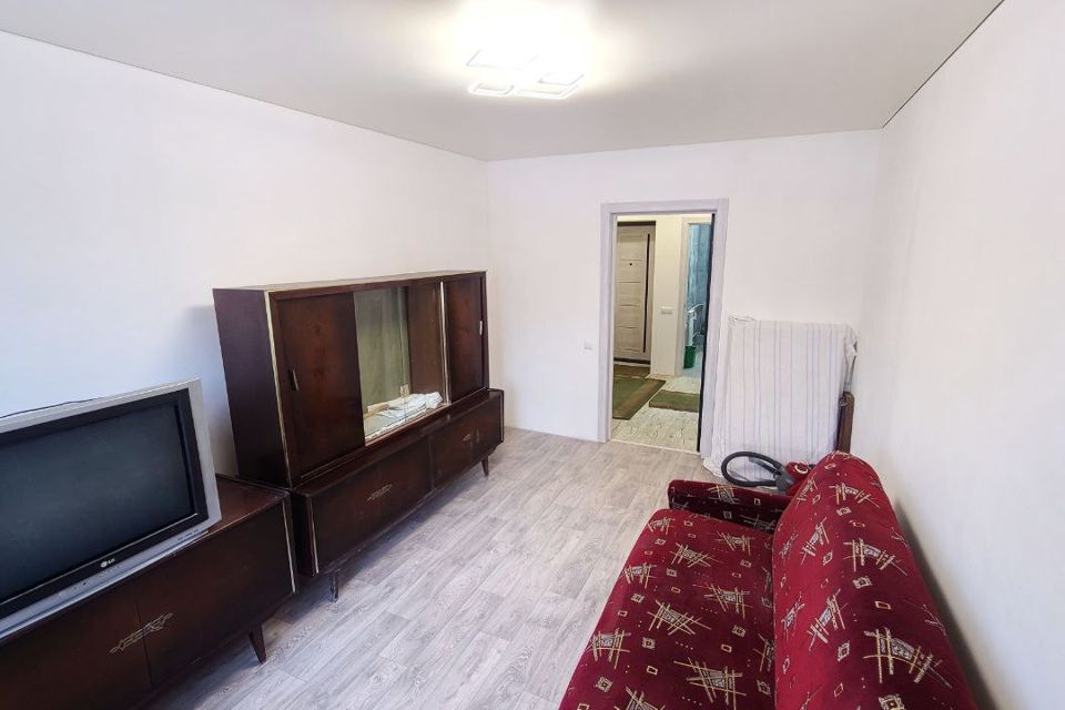 Продаётся 3-комнатная квартира, 49 м²