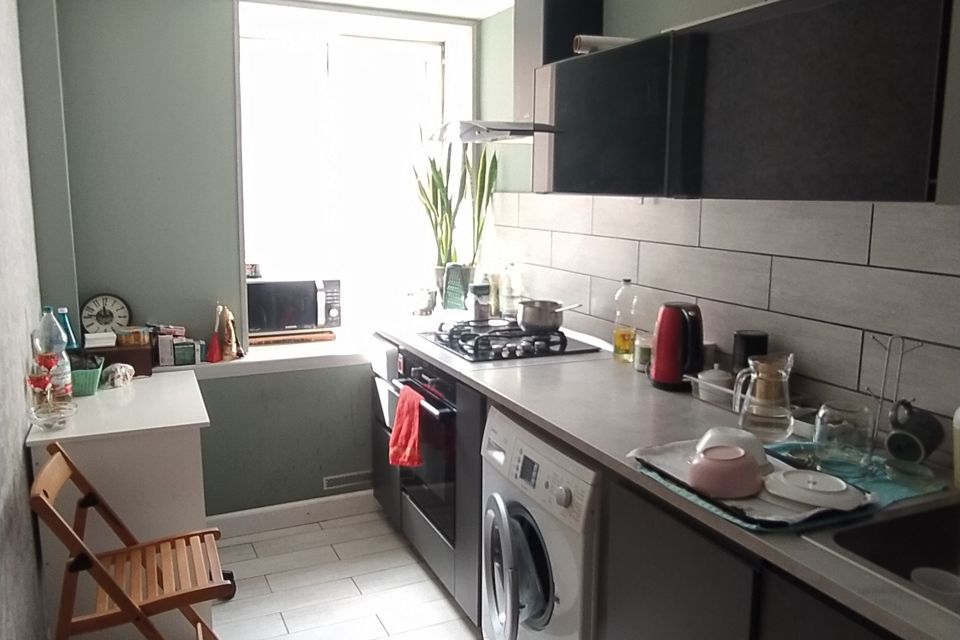 Продаётся 4-комнатная квартира, 102.4 м²