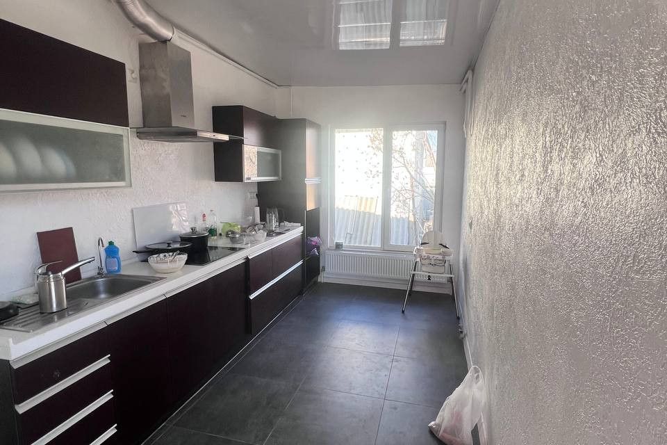 Продаётся 1-этажный дом, 80 м²
