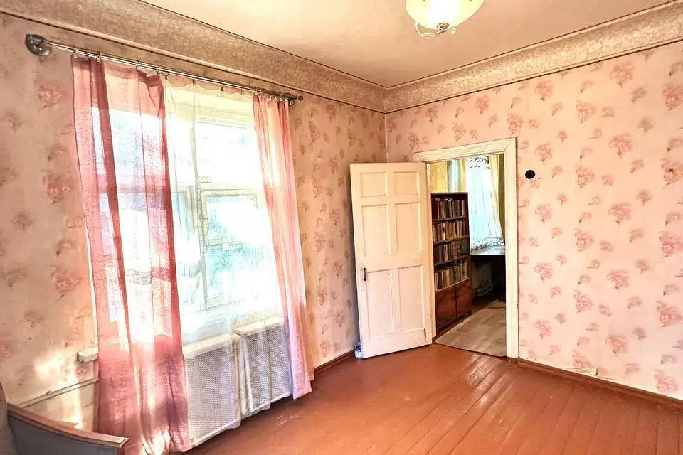 Продаётся 3-комнатная квартира, 63.6 м²