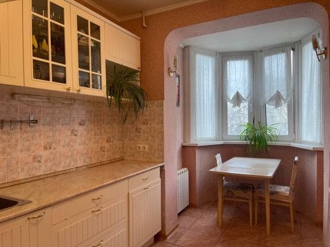 Продаётся 3-комнатная квартира, 67.3 м²