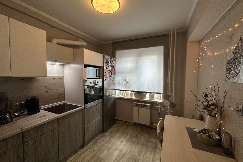 Продаётся 3-комнатная квартира, 58.2 м²