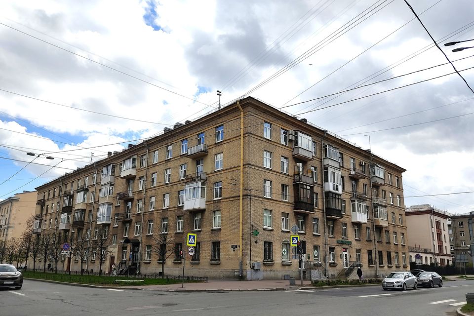 Продаётся 2-комнатная квартира, 52.2 м²