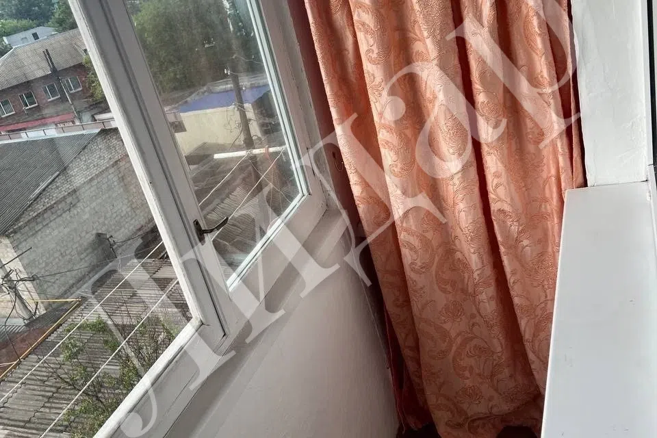 Продаётся 1-комнатная квартира, 33 м²
