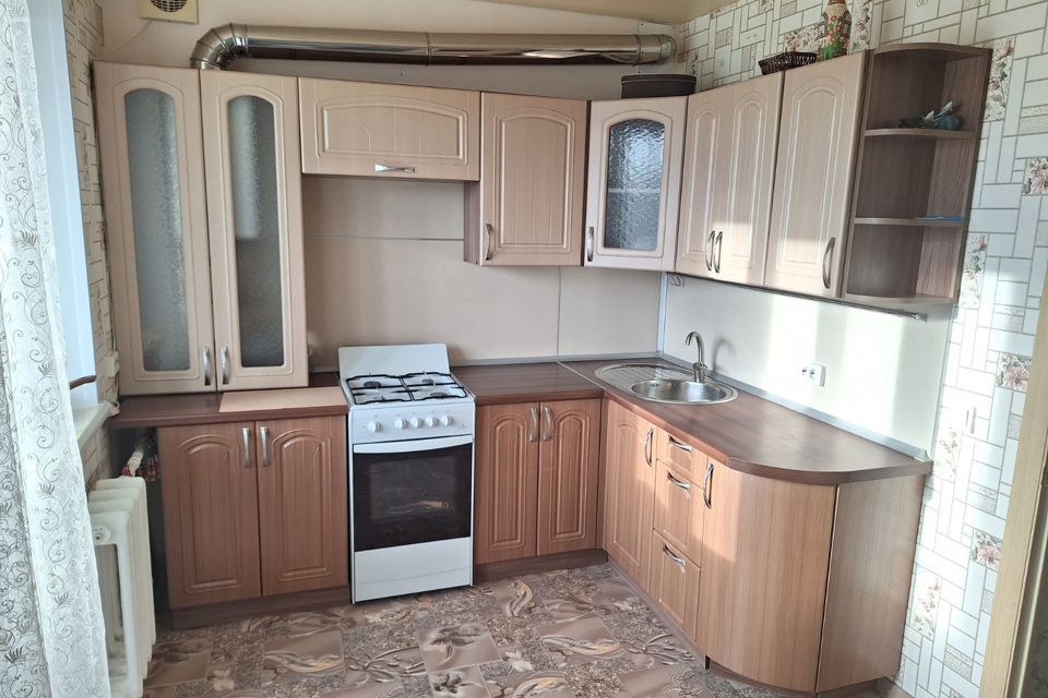 Продаётся 1-комнатная квартира, 42.1 м²