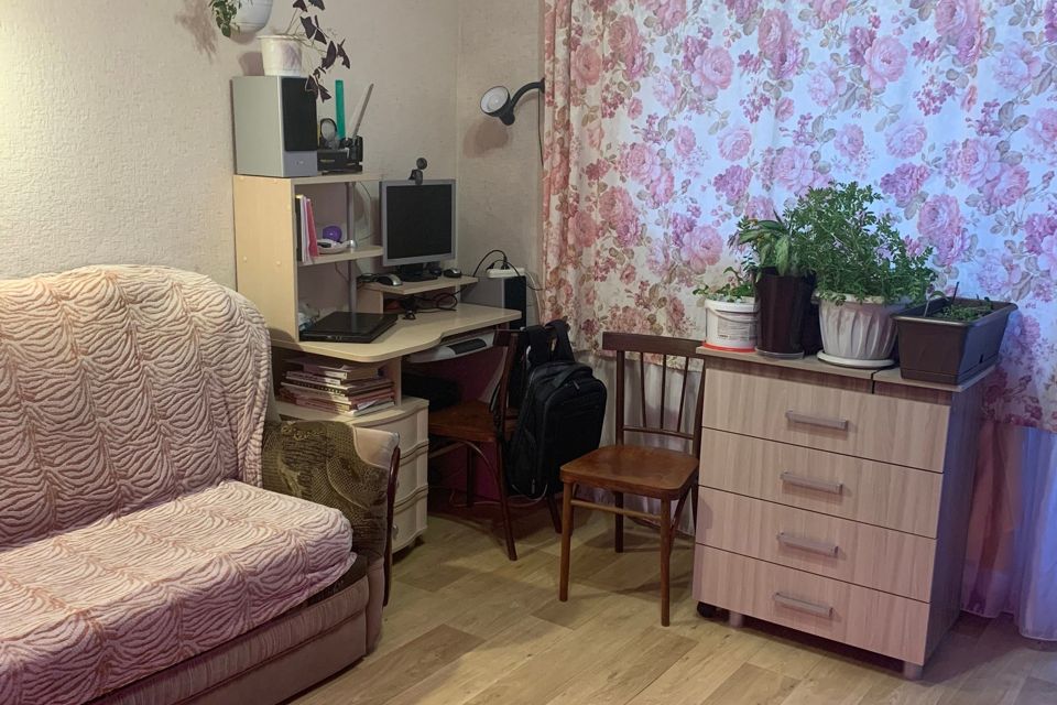 Продаётся 2-комнатная квартира, 50.7 м²