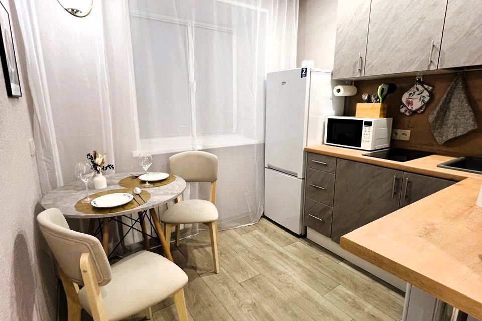 Продаётся 1-комнатная квартира, 30.5 м²