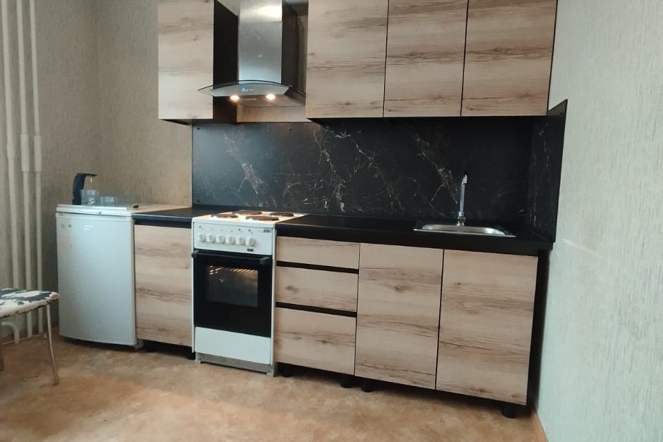 Сдаётся 1-комнатная квартира, 38 м²
