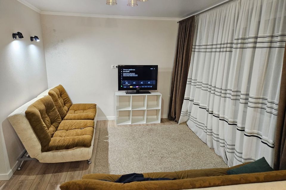 Продаётся 2-комнатная квартира, 56 м²