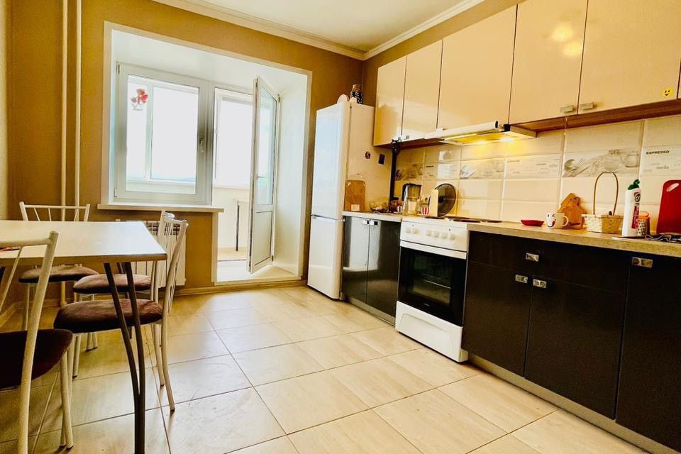 Сдаётся 1-комнатная квартира, 50 м²