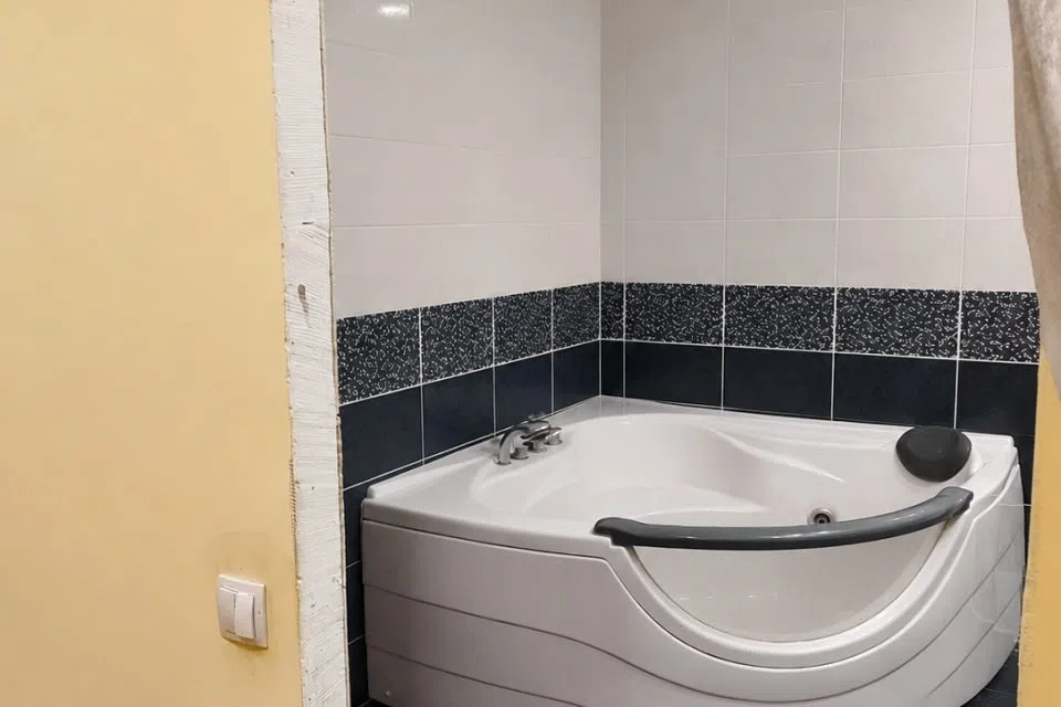 Продаётся 3-комнатная квартира, 100 м²