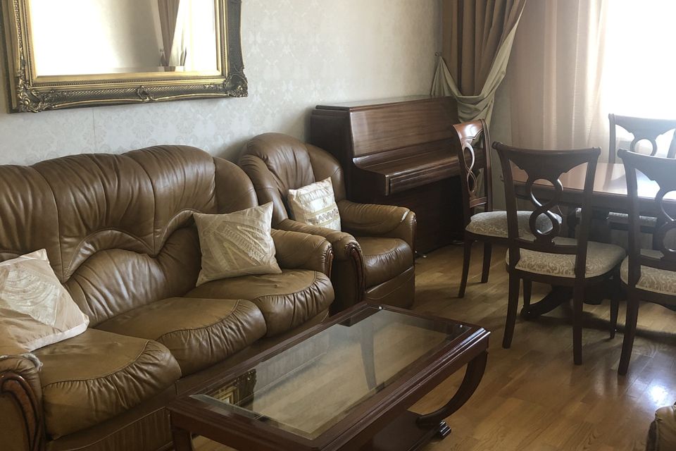 Продаётся 3-комнатная квартира, 62.9 м²