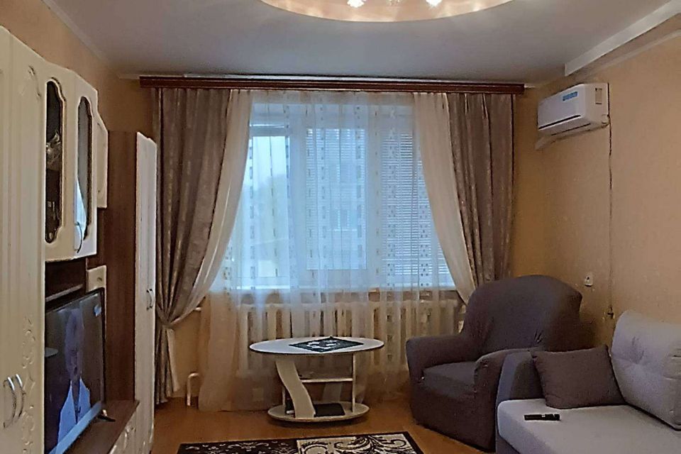 Продаётся 2-комнатная квартира, 52.5 м²
