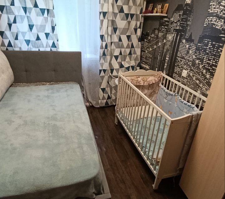 Продаётся 3-комнатная квартира, 51.5 м²