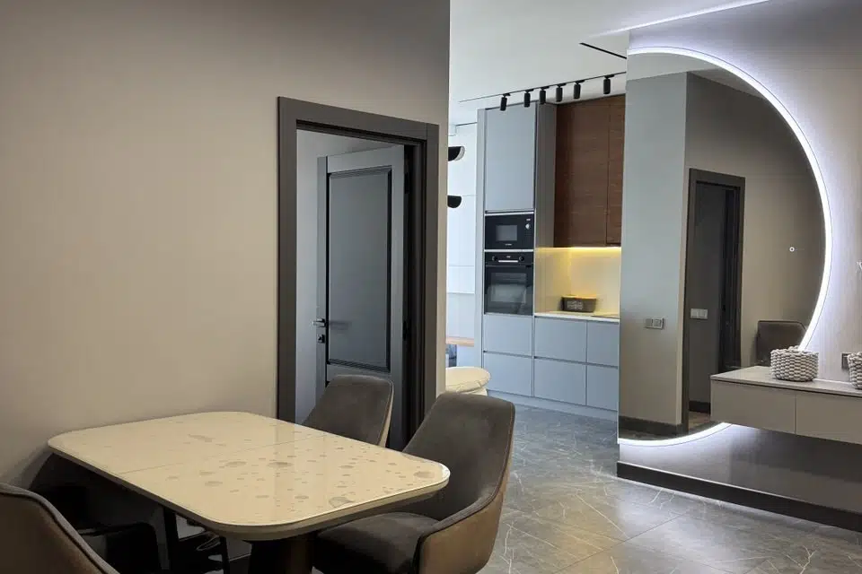 Продаётся 4-комнатная квартира, 80 м²