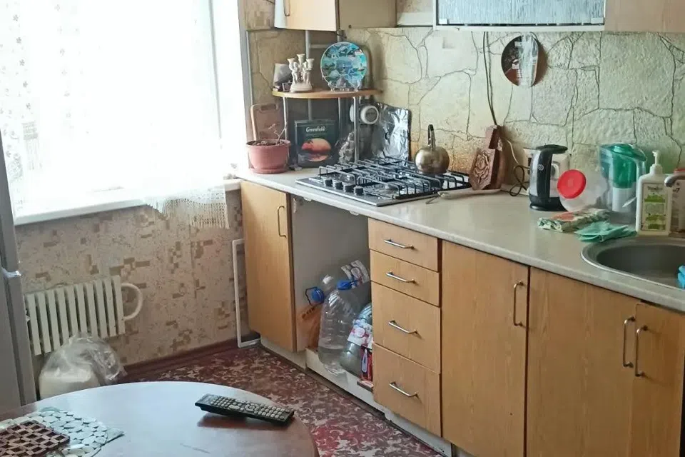 Продаётся 3-комнатная квартира, 64.2 м²