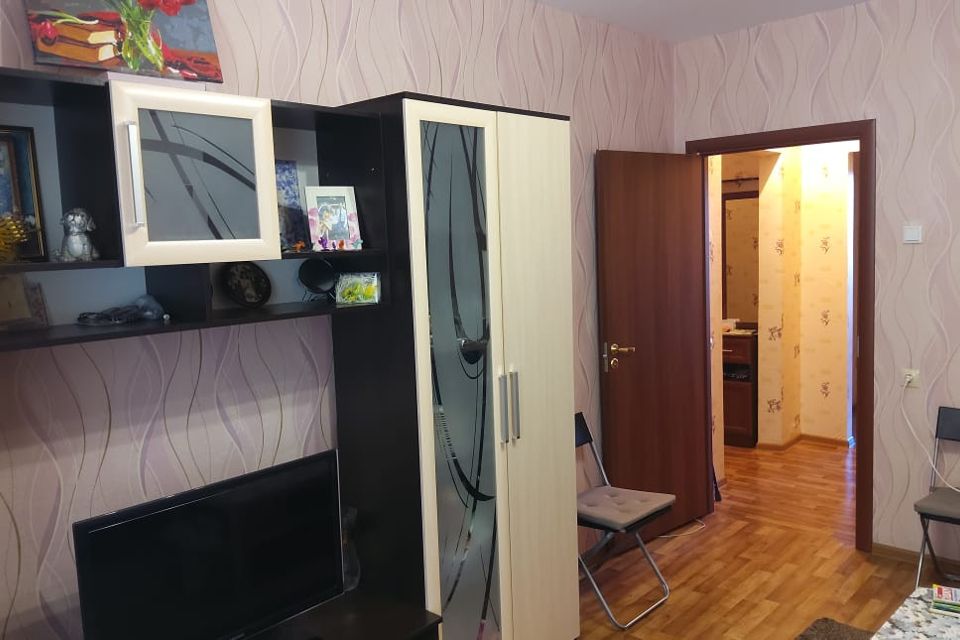 Продаётся 1-комнатная квартира, 38.8 м²