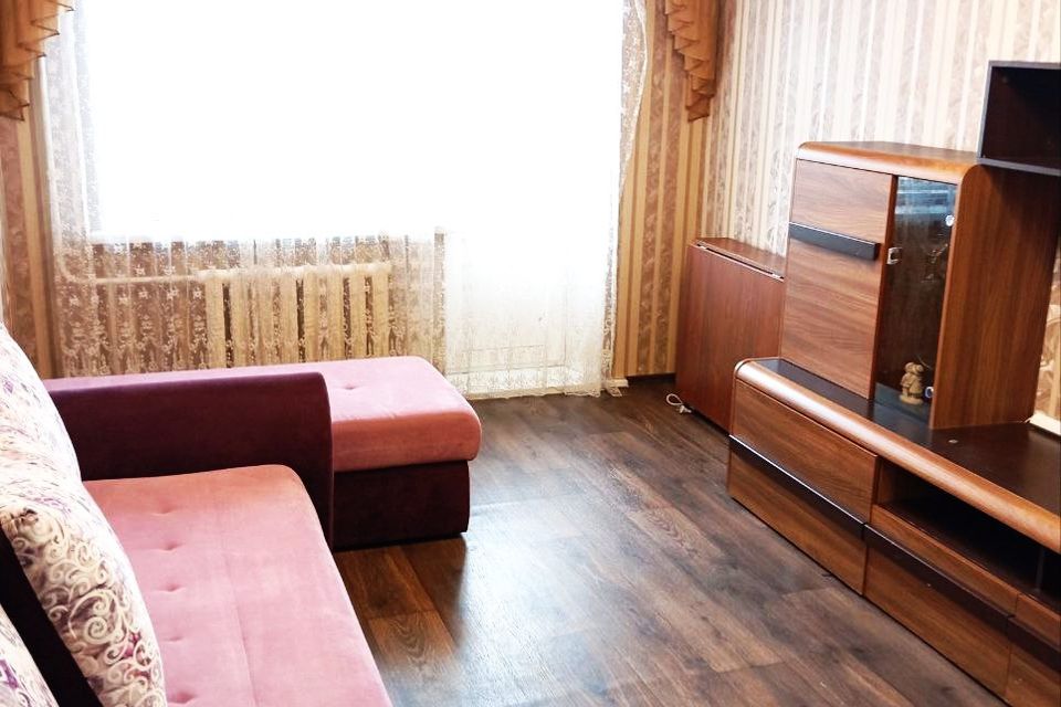 Продаётся 3-комнатная квартира, 57.6 м²