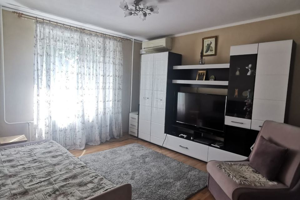 Продаётся 2-комнатная квартира, 37.6 м²