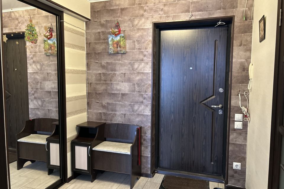 Продаётся 1-комнатная квартира, 39.8 м²