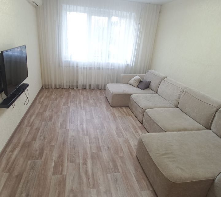 Продаётся 3-комнатная квартира, 63.3 м²