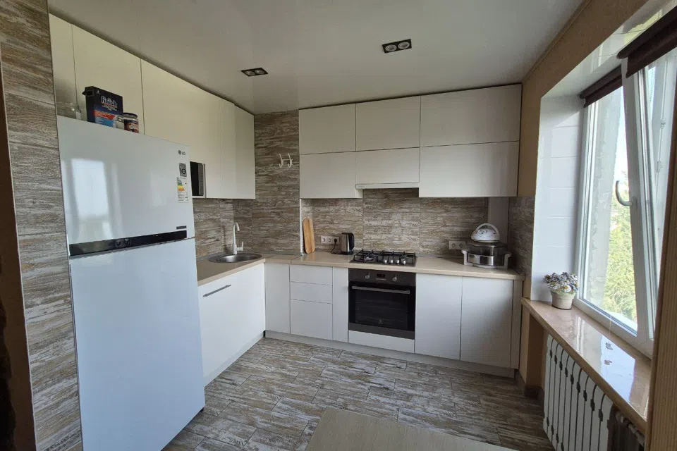 Продаётся 2-комнатная квартира, 48.3 м²