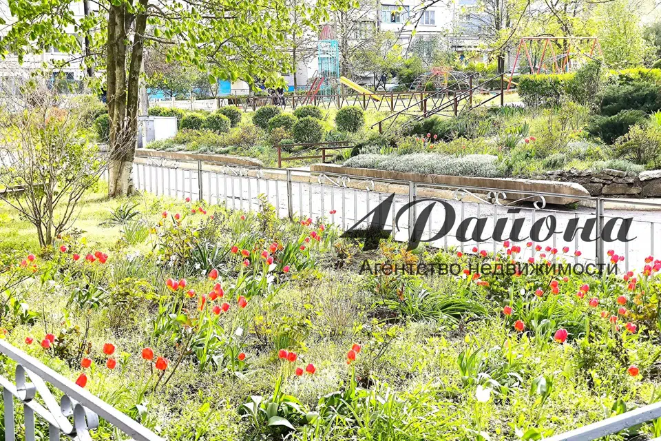 Продаётся 2-комнатная квартира, 56.3 м²