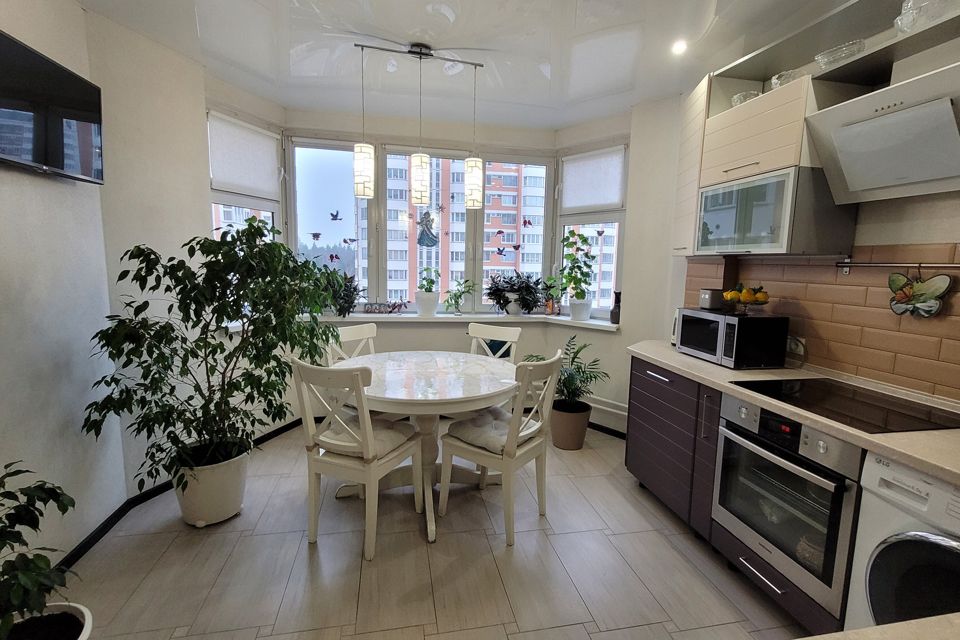 Продаётся 2-комнатная квартира, 60 м²