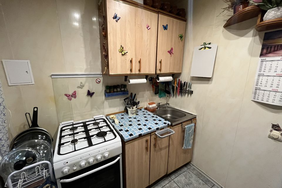 Продаётся 3-комнатная квартира, 57.8 м²