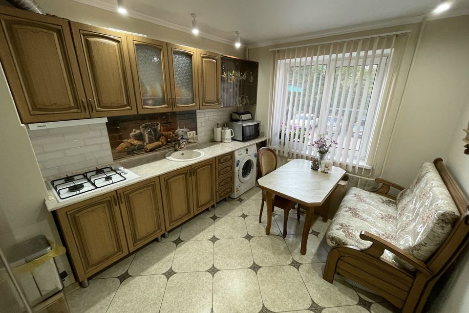 Продаётся 3-комнатная квартира, 62 м²