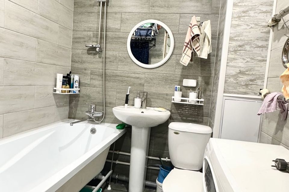 Продаётся 1-комнатная квартира, 35.7 м²