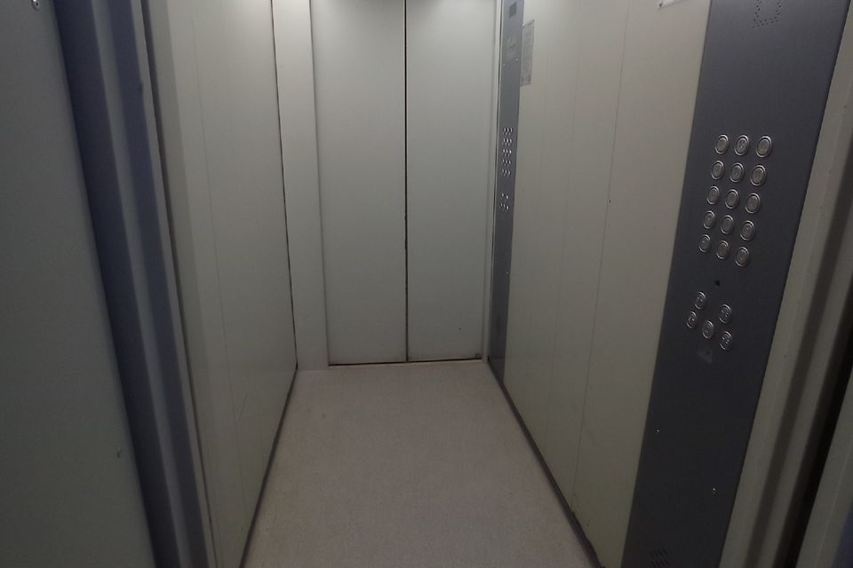Продаётся 2-комнатная квартира, 60.5 м²
