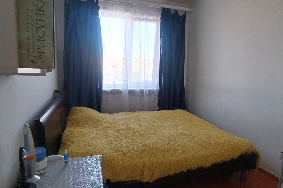 Продаётся 3-комнатная квартира, 46.5 м²