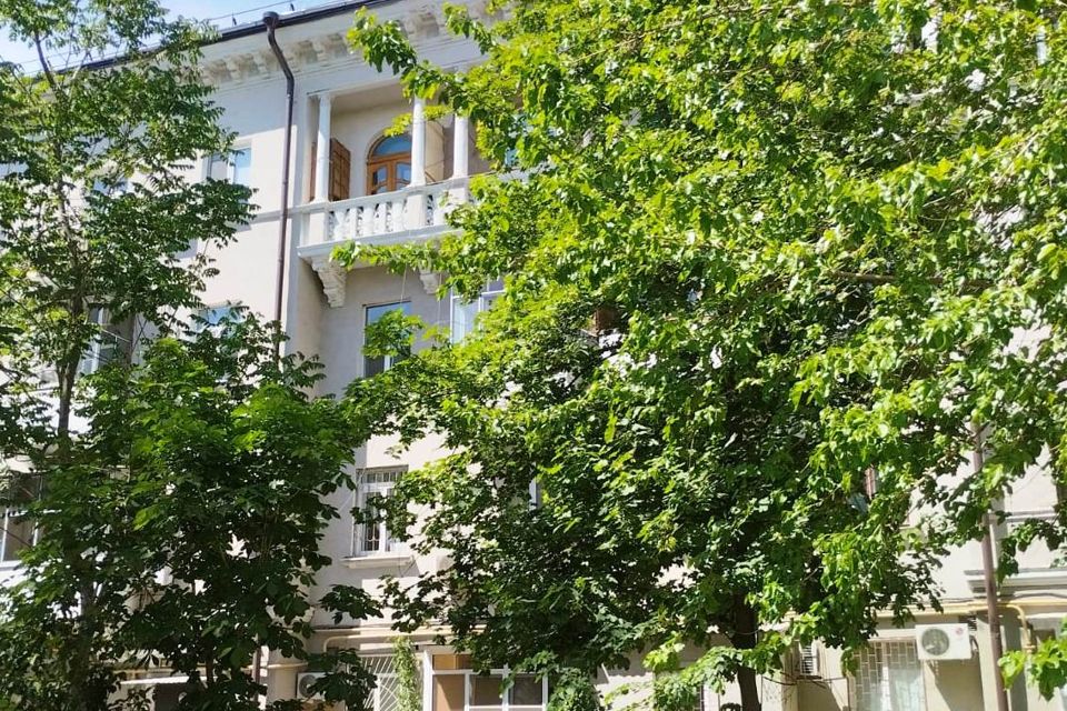 Продаётся 2-комнатная квартира, 54.2 м²