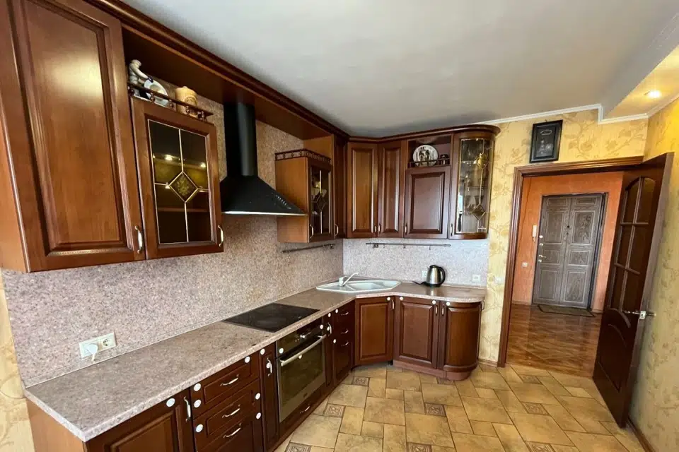 Продаётся 3-комнатная квартира, 81 м²
