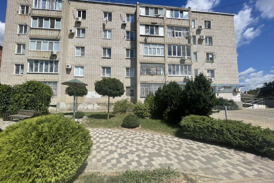 Продаётся 2-комнатная квартира, 51.7 м²