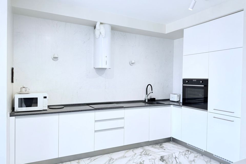 Продаётся 2-комнатная квартира, 84.2 м²